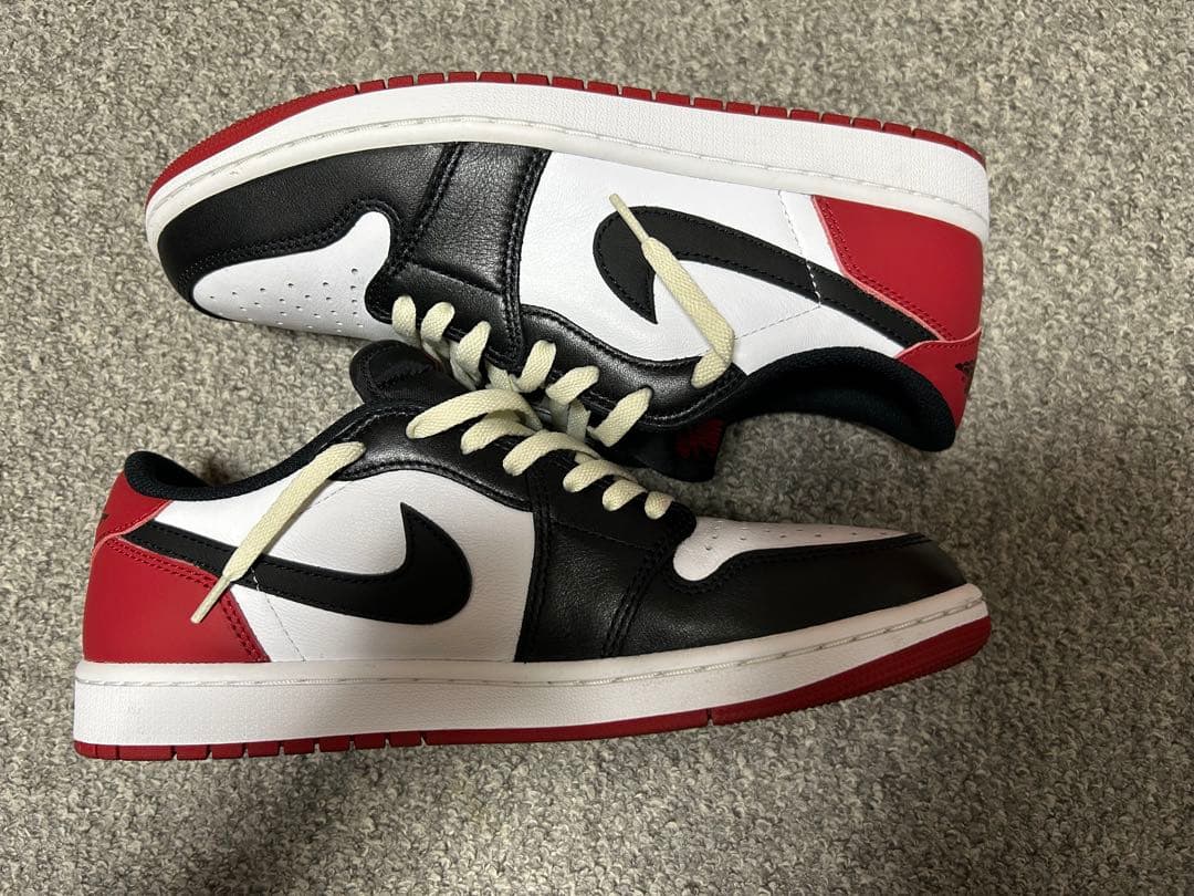 靴 Nike Air Jordan 1 Retro Low OG Black Toe