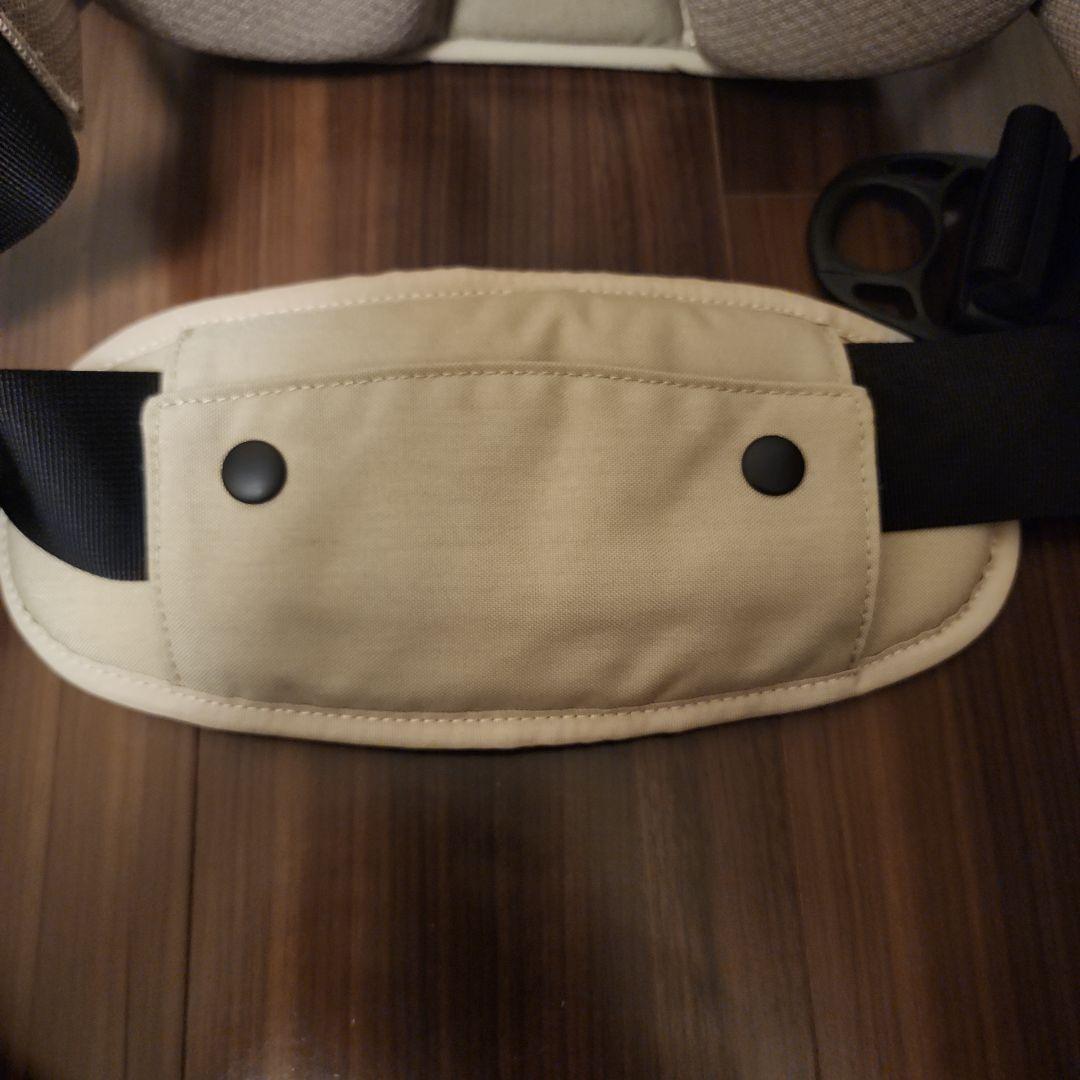 Hugoo 抱っこ紐 ベージュ