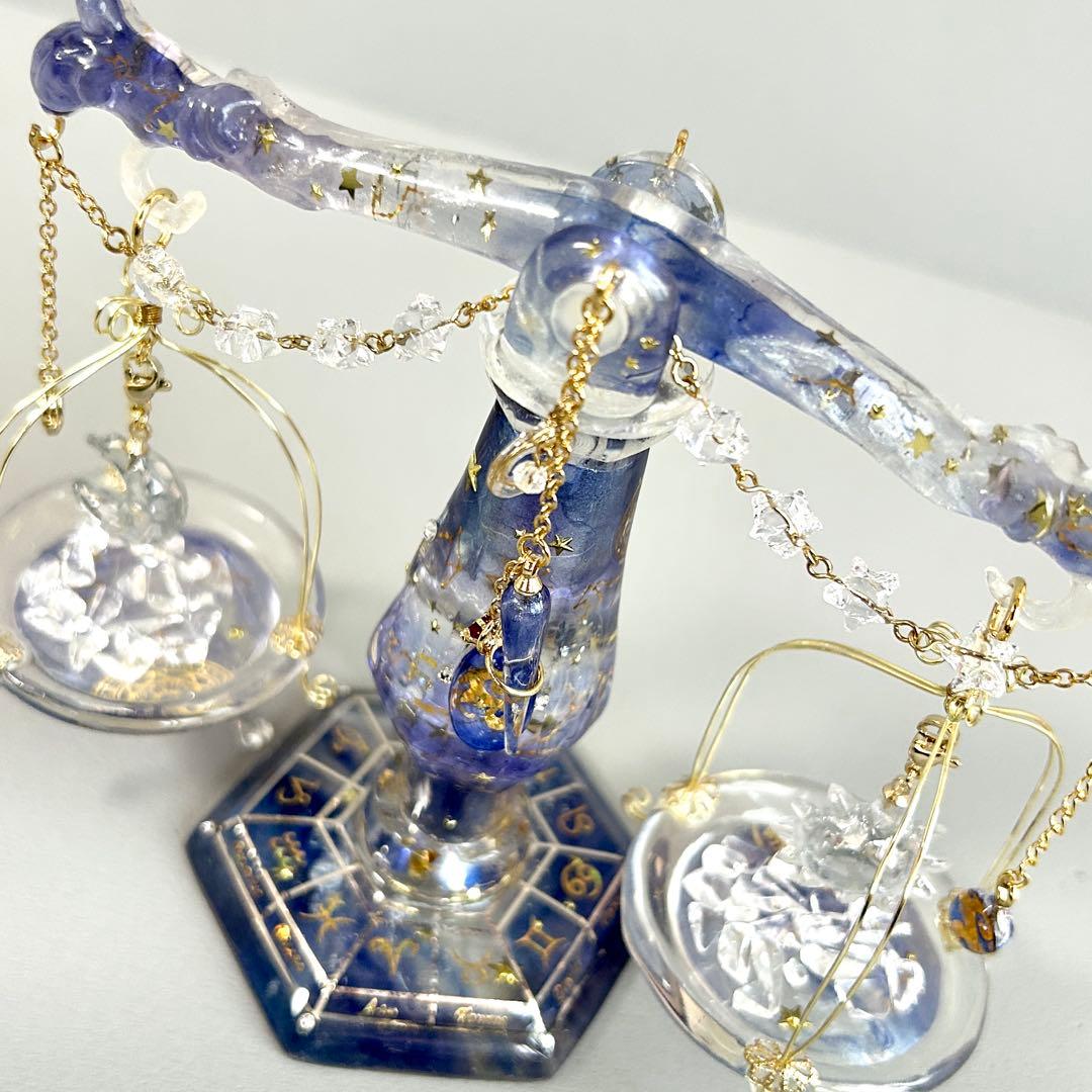 山羊座さんのための星座の天秤　アクセサリー付き　持ち運びok組み立て式天秤