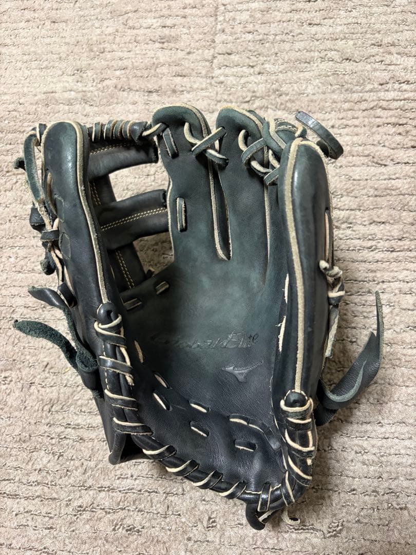 ミズノ グローバルエリート　黒　グローブ