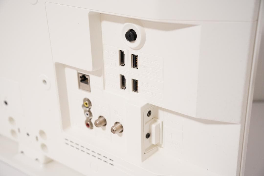 シャープ 24V型 液晶テレビ AQUOS 2T-C24DE-W（ホワイト）