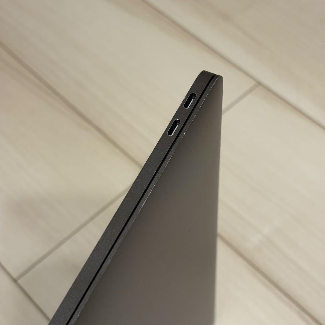 MacBook Pro 13インチ 2016／i5／8GB／256GB 初期化済