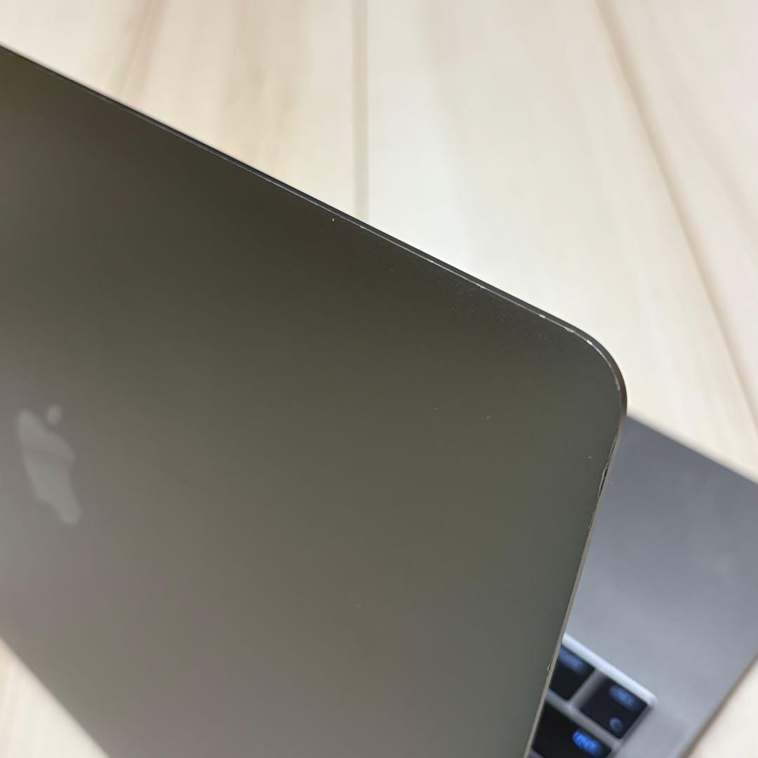 MacBook Pro 13インチ 2016／i5／8GB／256GB 初期化済