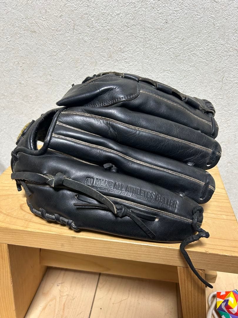 アンダーアーマー　日本製　硬式　投手用　ピッチャー用　左　グローブ　最上級