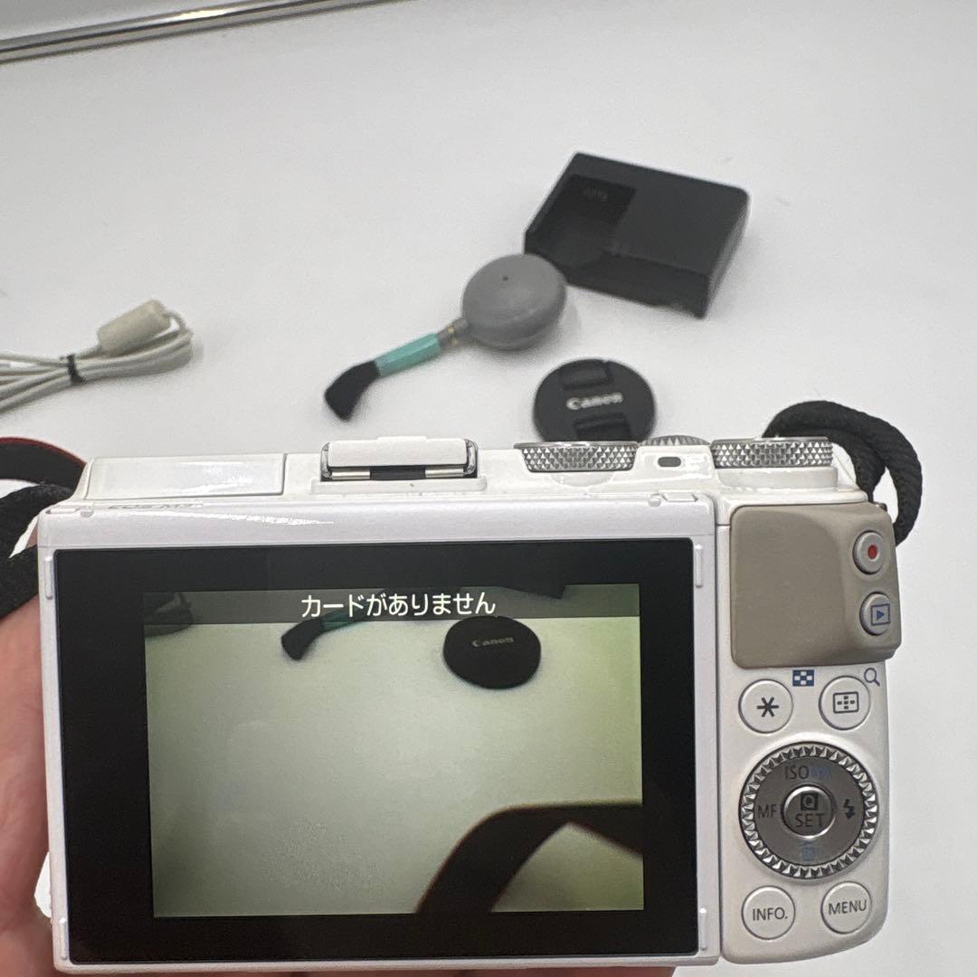 美品　Canon EOSM3 ミラーレス一眼カメラ