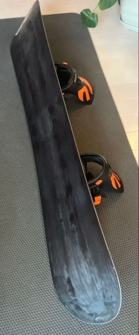 soumi WRXボード　FLUX ビンディング オレンジ/ブラックセット