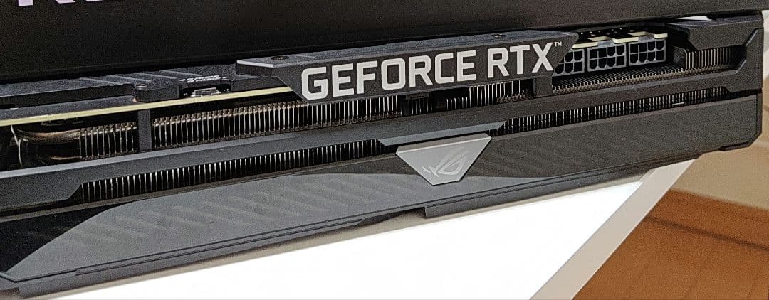 グラフィックボード・グラボ・ビデオカード ASUS ROG STRIX GeForce RTX 3080 10G OC