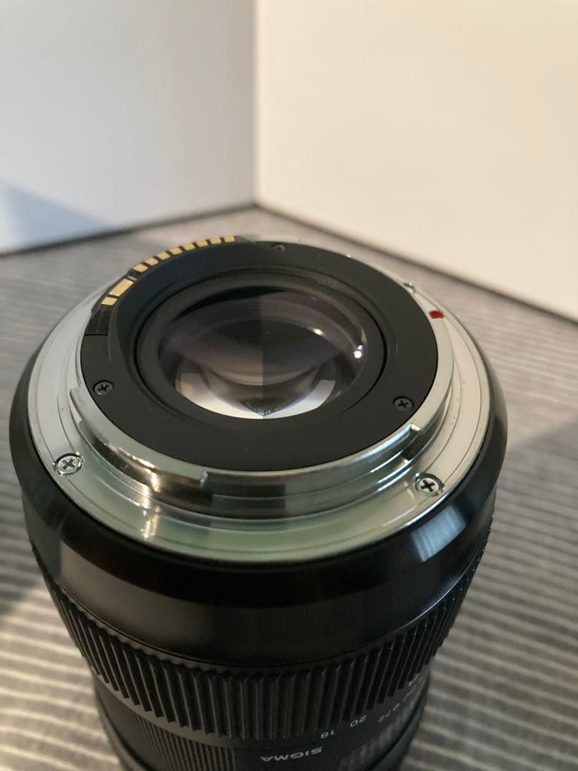 SIGMA 18-35mm F1.8 DC Art レンズ