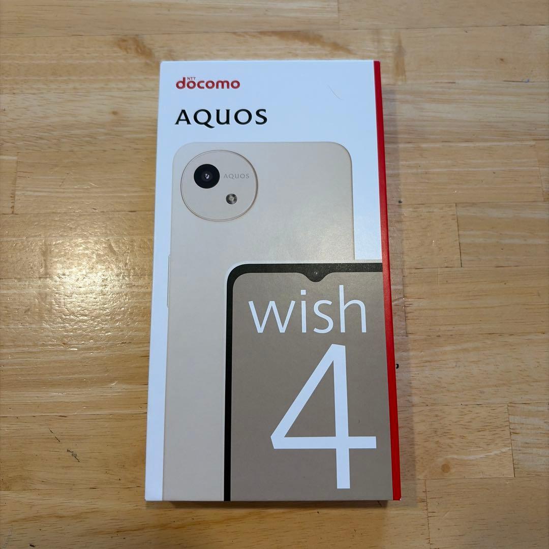 docomo AQUOS wish 4 ベージュ 未使用