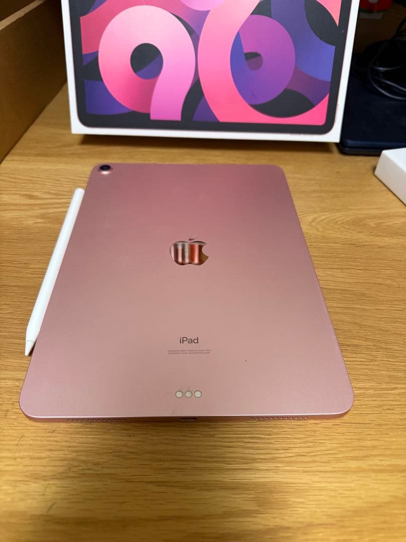 即決可 iPad Air (第4世代)64GB + Apple Pencil