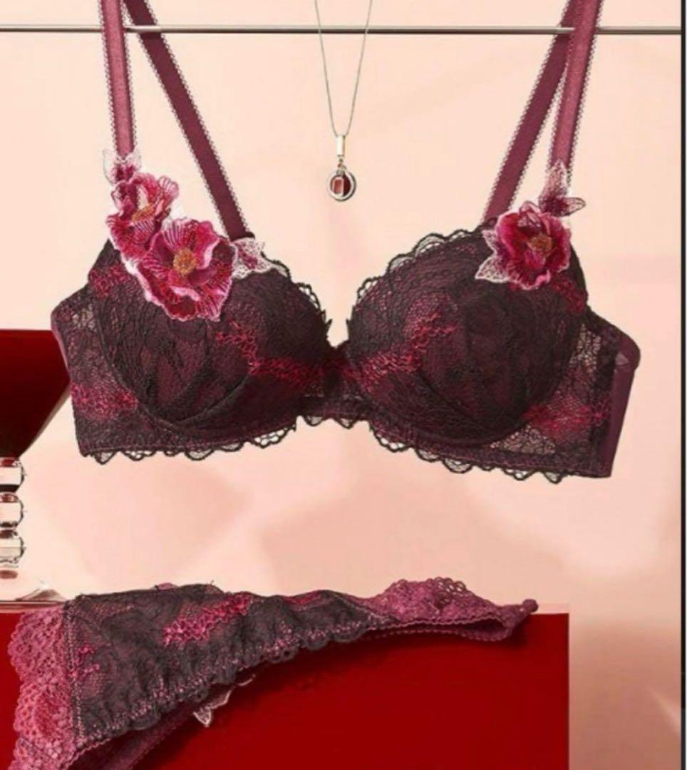 E75L トリンプ プレミアム レッドレーベル 0094 ブラ＆ショーツM014