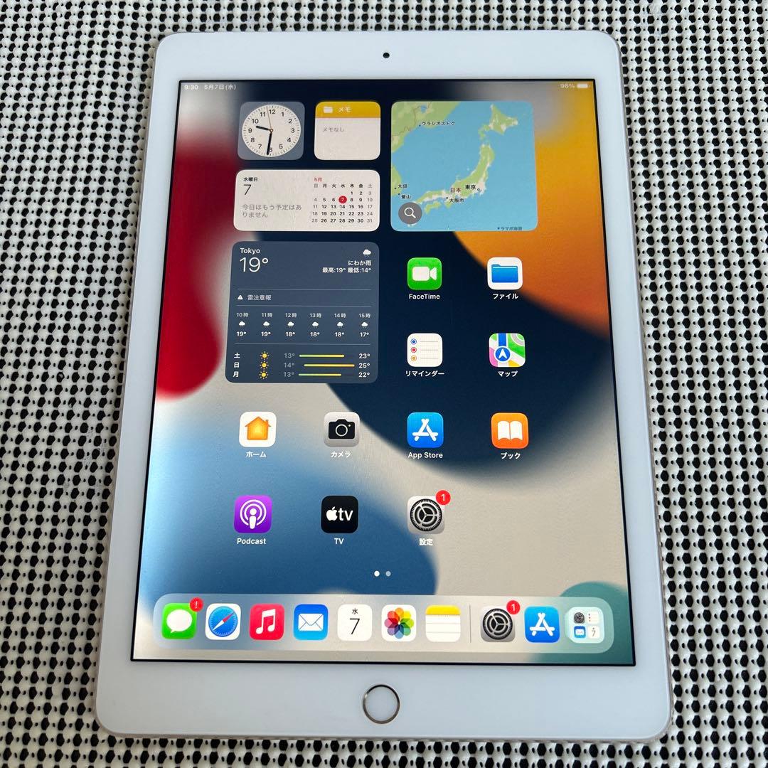 109【早い者勝ち】iPad Air2 第2世代 32GB au☆