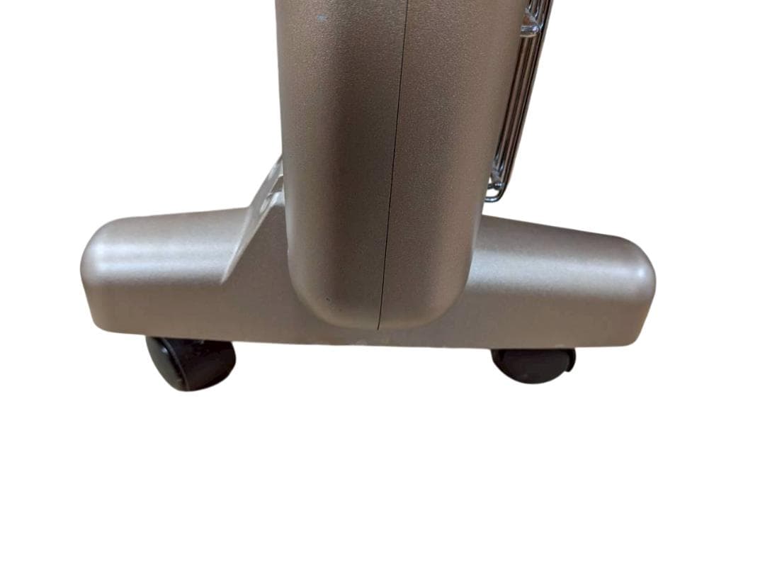 サンルミエ・エクセラ7 ホワイト　遠赤外線暖房機　N700Ｌ-GR