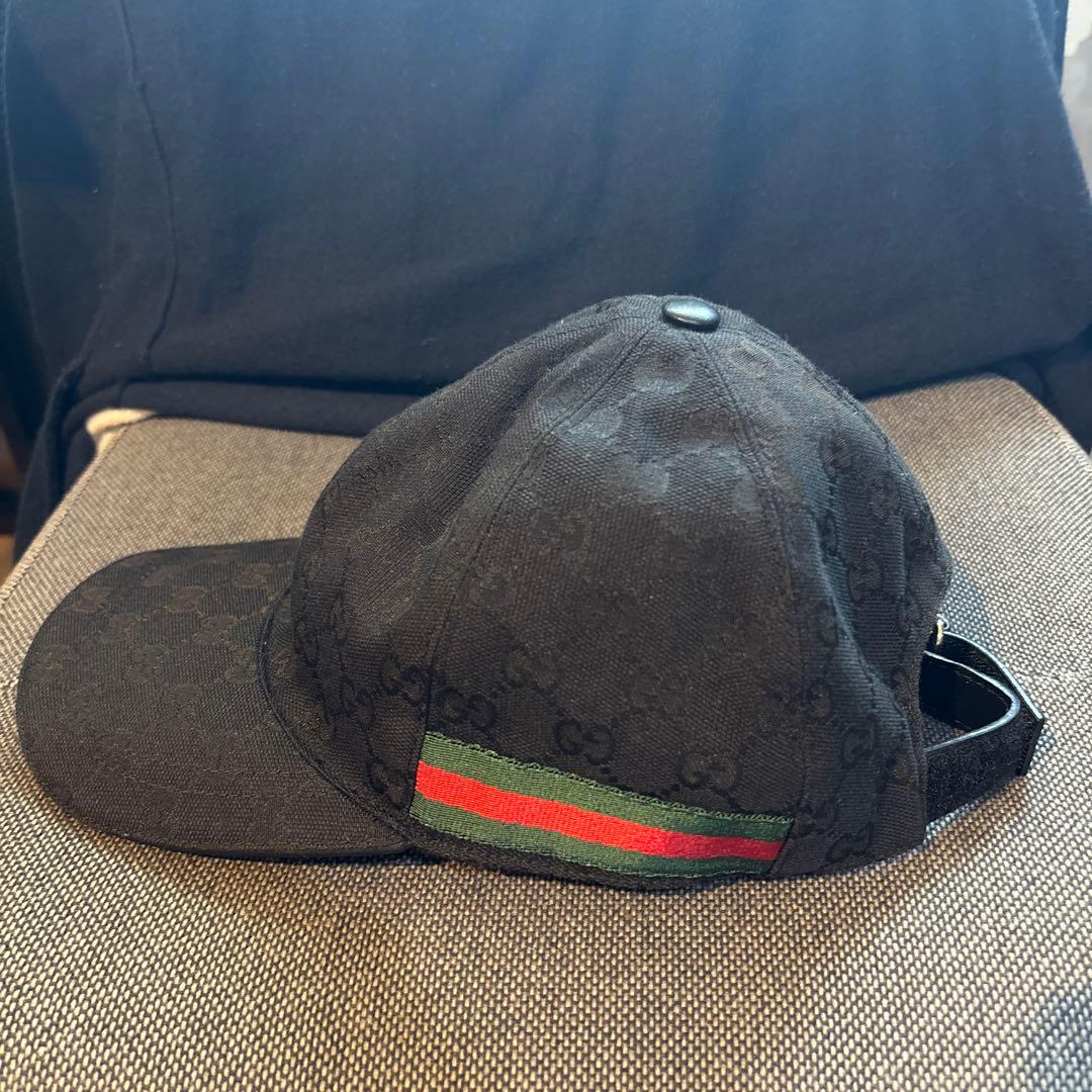 GUCCI キャップ　m 総柄　黒　ブラック