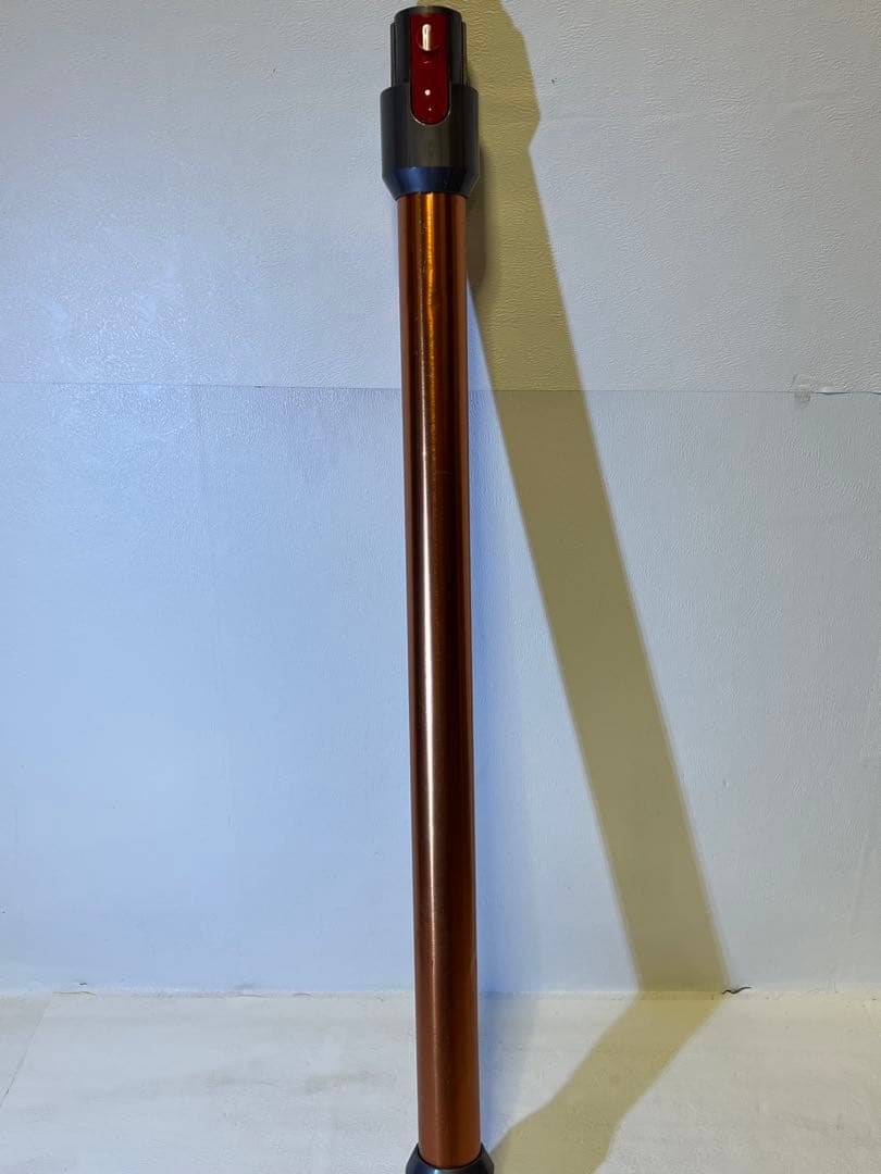 動作品ダイソンコードレス掃除機 dyson sv12 V10 1Z