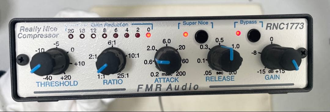 FMR AUDIO RNC1773 コンプレッサー