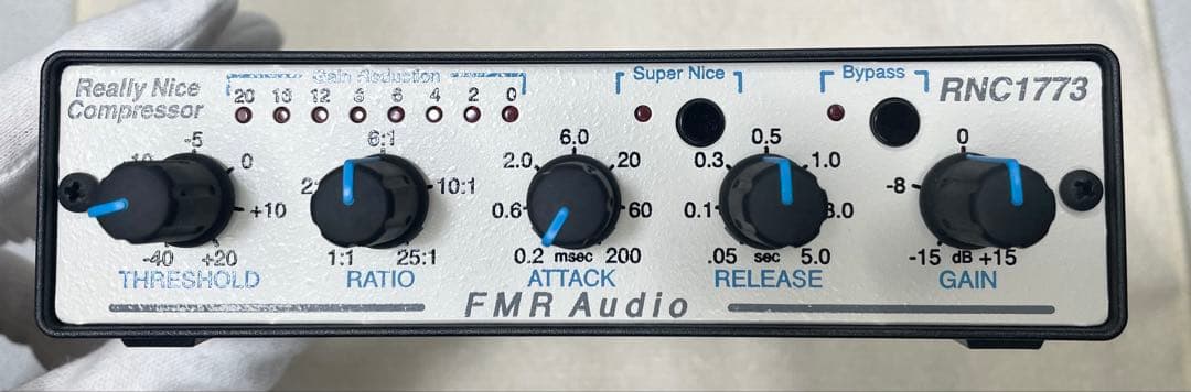 FMR AUDIO RNC1773 コンプレッサー