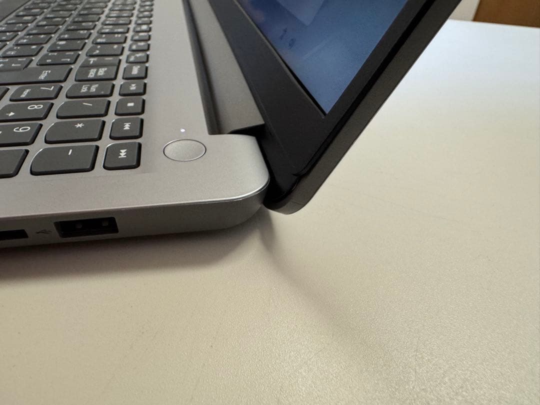 【ヒンジ破損】Lenovo IdeaPad Slim 170 ・15.6型