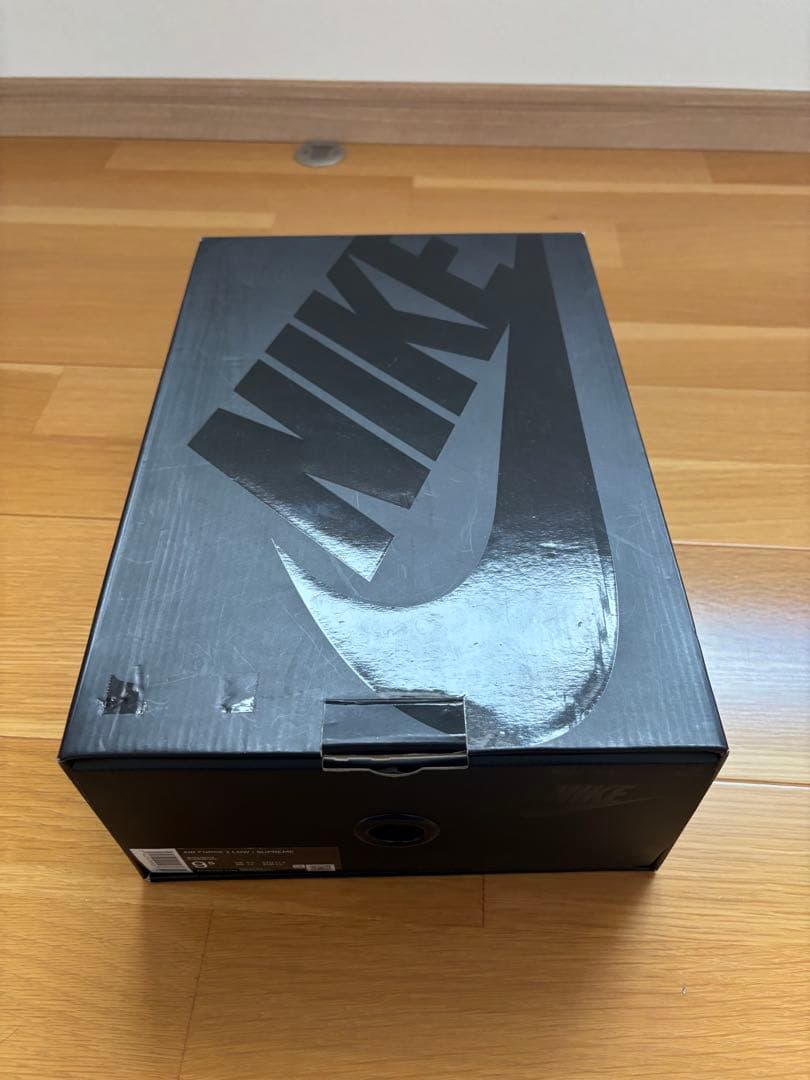 たいNike Air Force 1 ホワイト Supreme 27.5