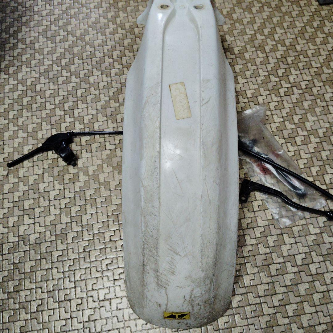 ホンダXR250R 外装パーツ