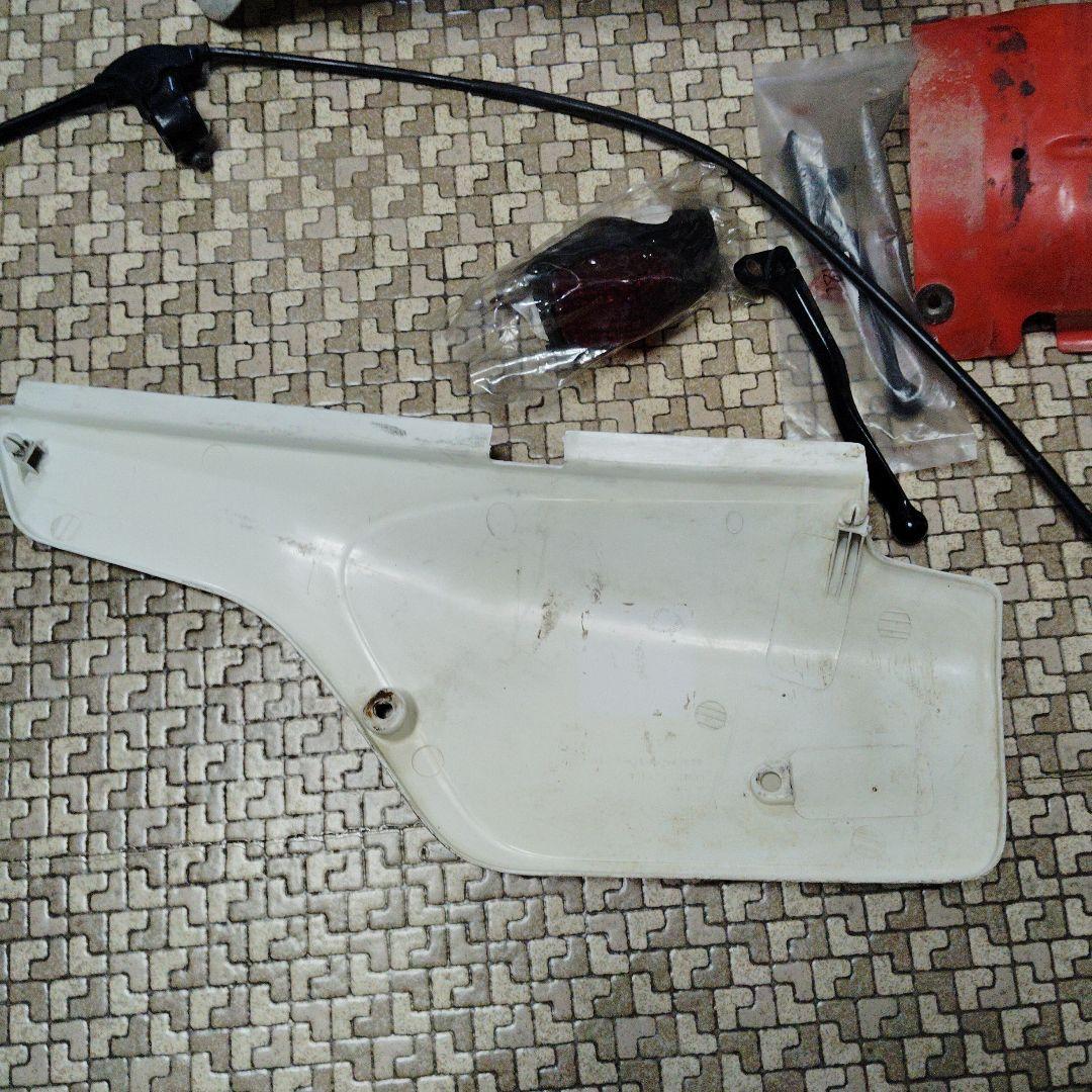 ホンダXR250R 外装パーツ