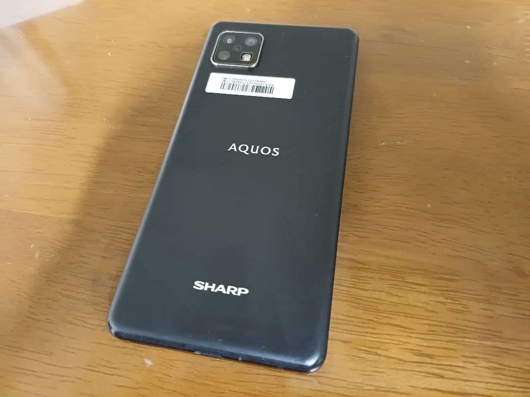 再値下【美品】AQUOS sense4（SH-M15）、多数おまけ付き