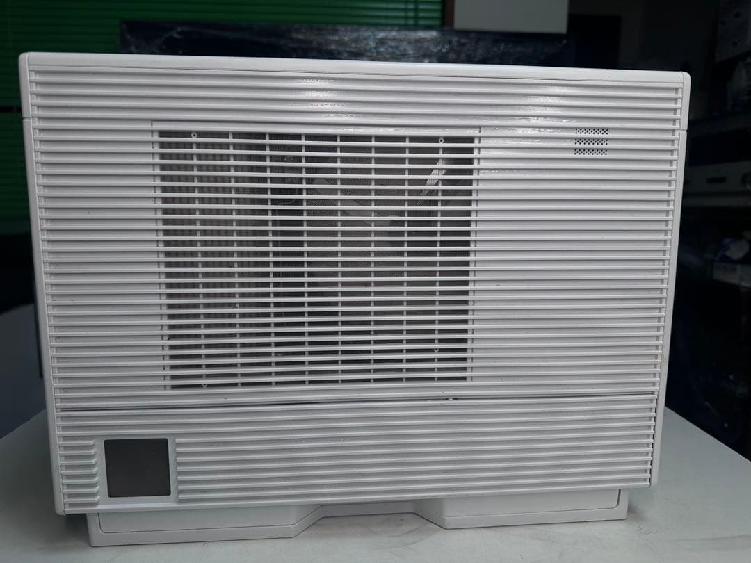 Panasonic 除湿機 F-YZVXJ60 ホワイト 22年製