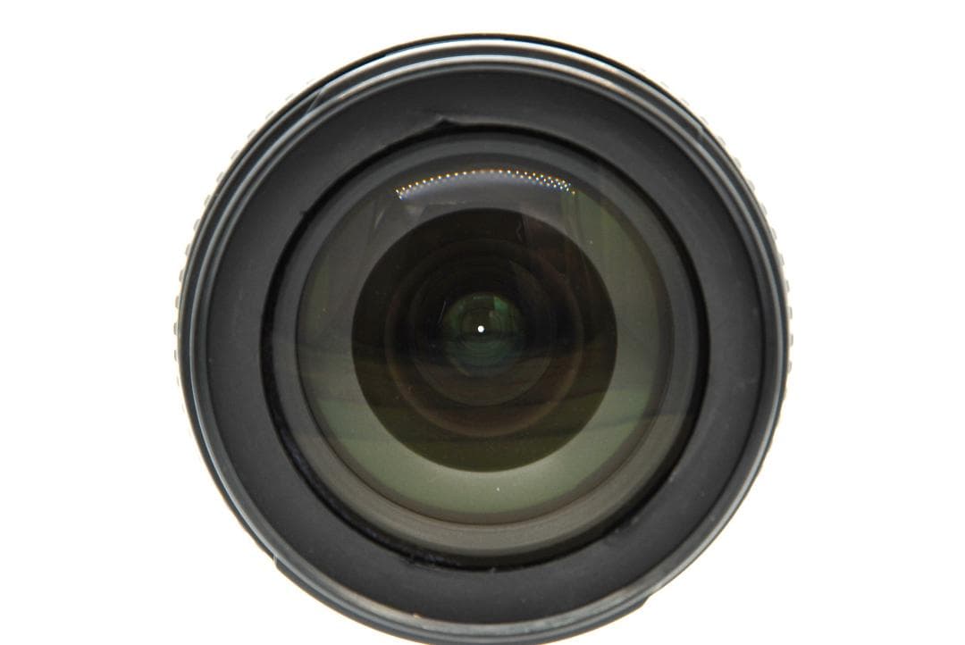 Nikon D3300 レンズキット 18-105mm VR シャッター969回