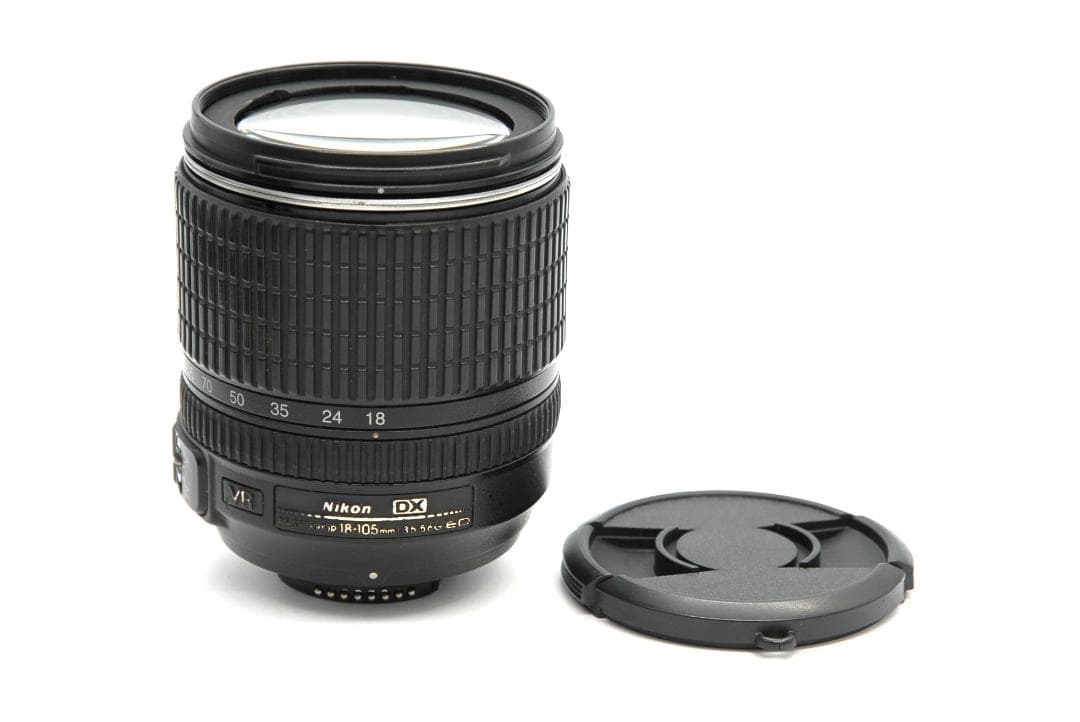 Nikon D3300 レンズキット 18-105mm VR シャッター969回