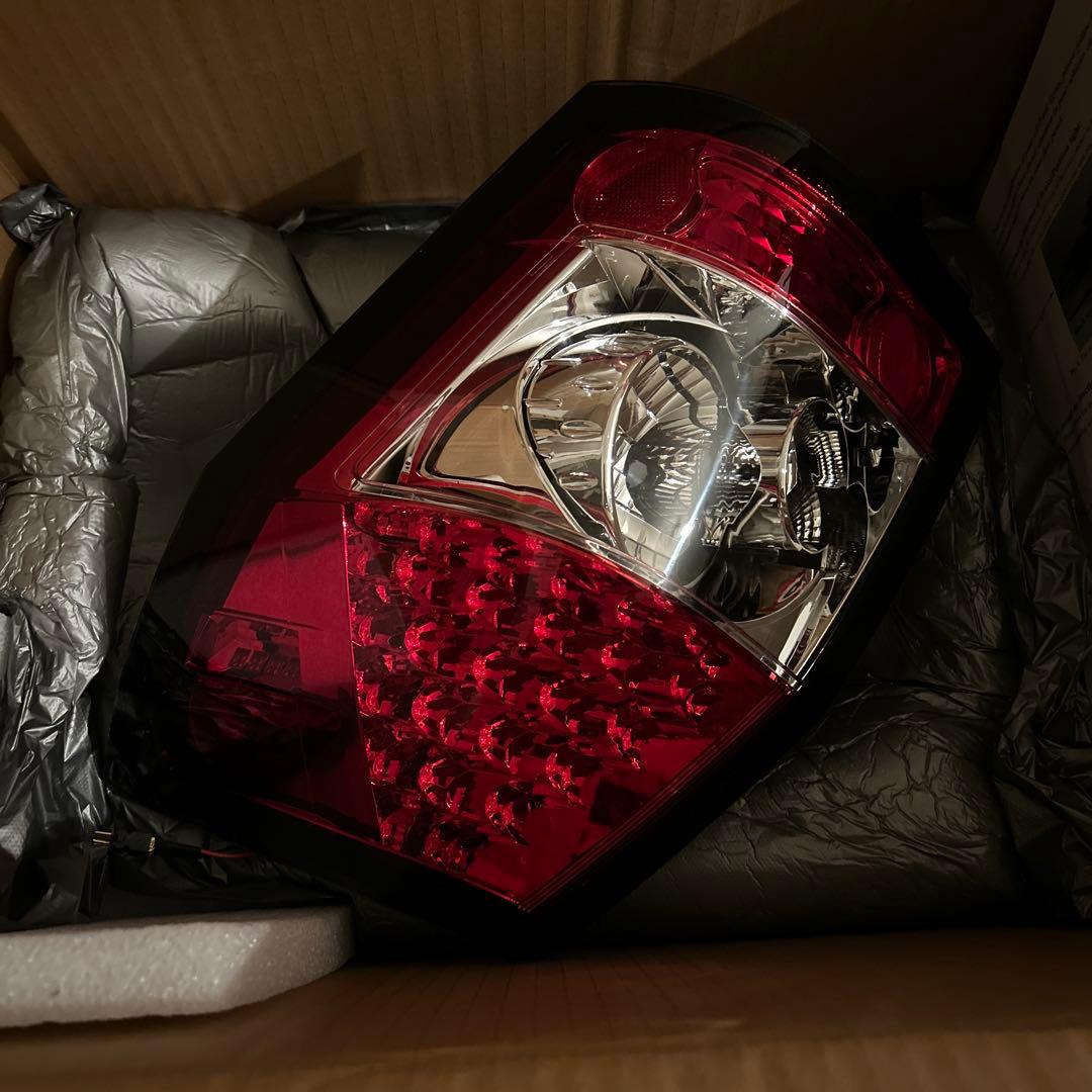 送料無料⭐︎ダッジ マグナム LED スモーク コンビ テール ランプ 左右セット