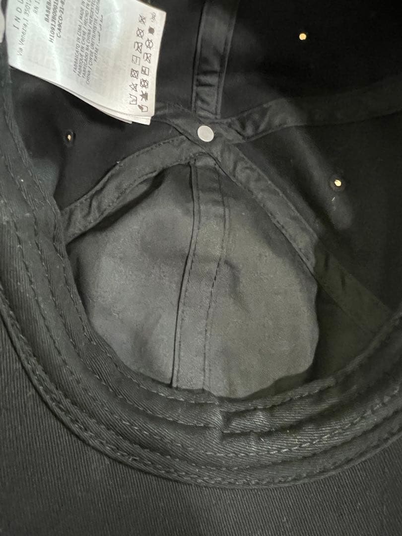 【最終値下げ】モンクレール MONCLER キャップ ワッペン 黒 ブラック