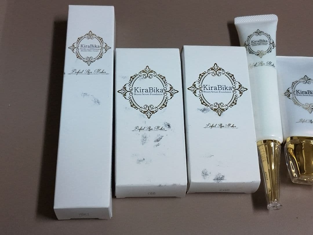 きらびか ビューティーセラムファンデーション 26g 2本セット＋美白クリーム
