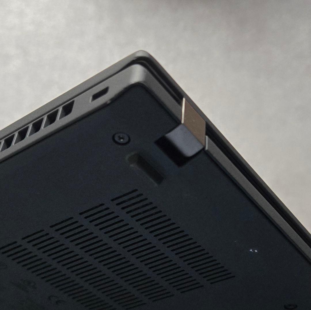 Lenovo ThinkPad X13 Gen 2 (AMD) おまけ付き