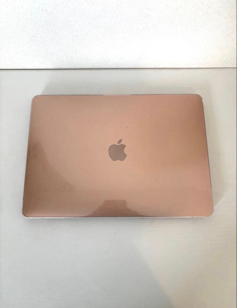 MacBook本体 Apple MacBook Air (2020)