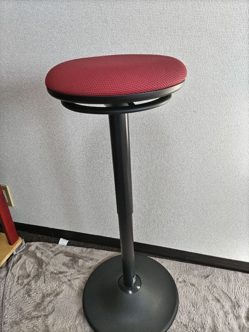 オカムラ　ピルエット(Pirouette)　スタンディングチェア