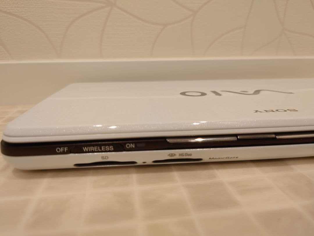 SONY VGN-P92KS ホワイト/ブラウン ジャンク品