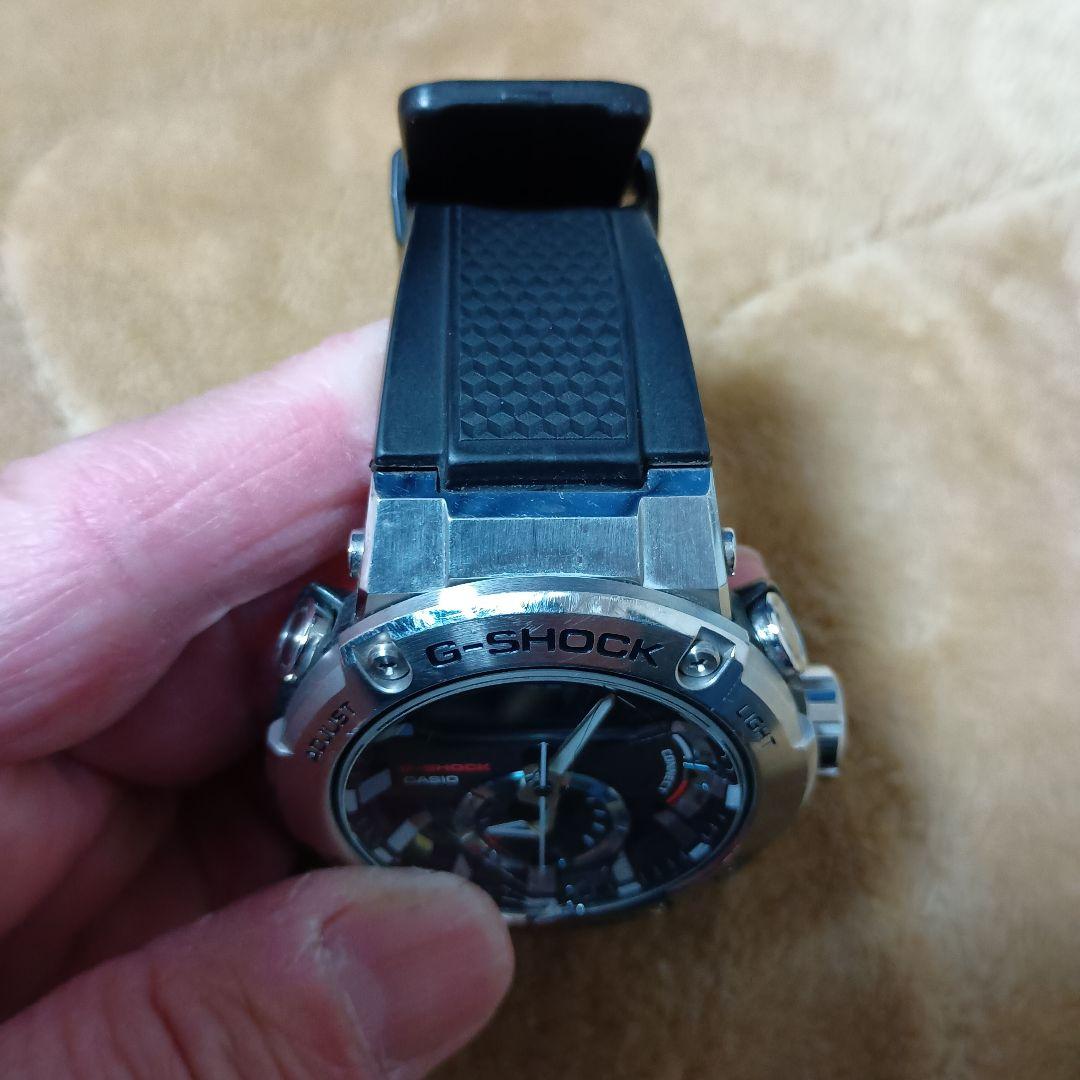 CASIO G-SHOCK GST-B200 カシオ