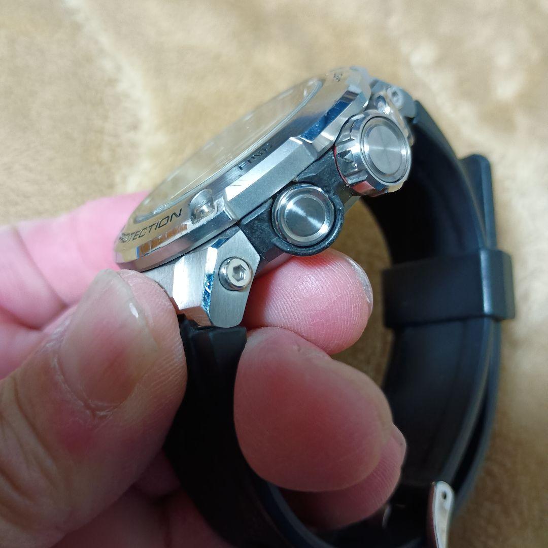 CASIO G-SHOCK GST-B200 カシオ