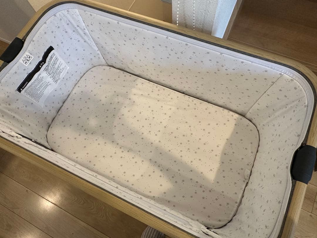 ベビーベッド　HZDMJ