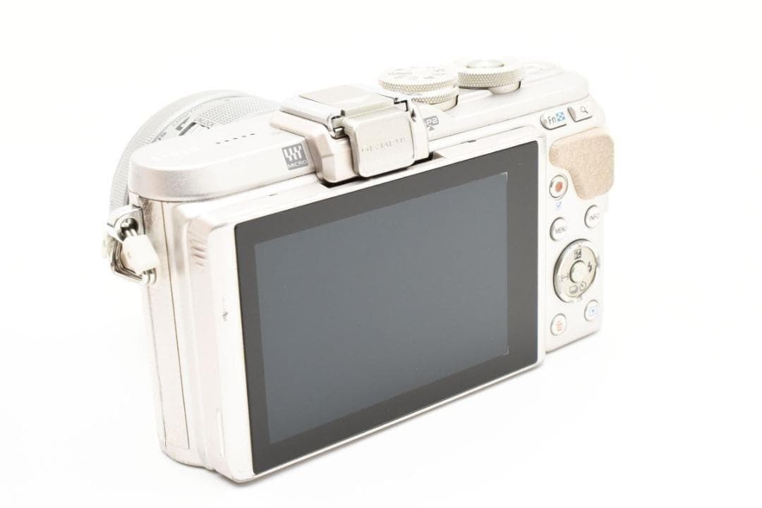 OLYMPUS オリンパス E-PL8 レンズセット ミラーレス一眼カメラ