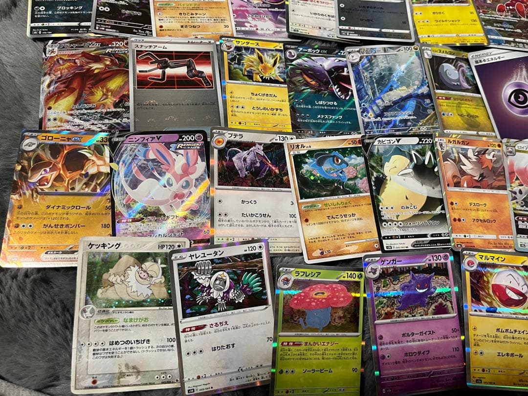 希少　レア　ポケモンカード まとめ売り ノーマル 　180枚程度
