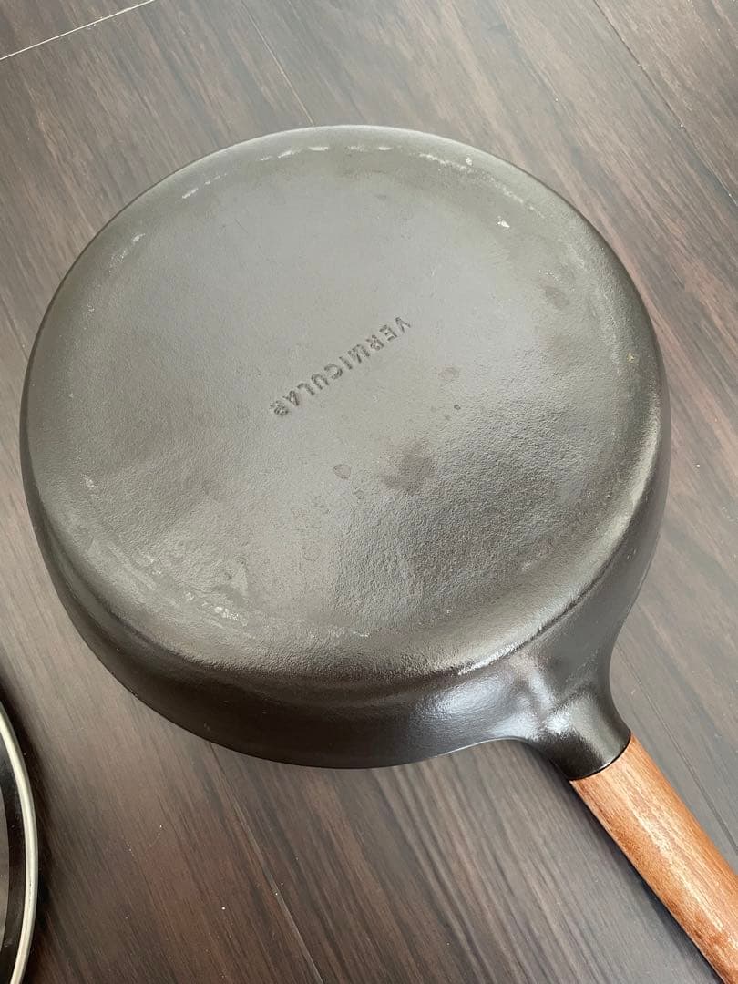 バーミキュラ フライパン 24cm深型 ガラス蓋、レシピブック付き