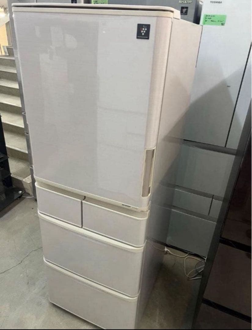 2013年式 384L シャープ 冷蔵庫 SJ-PW38X-S