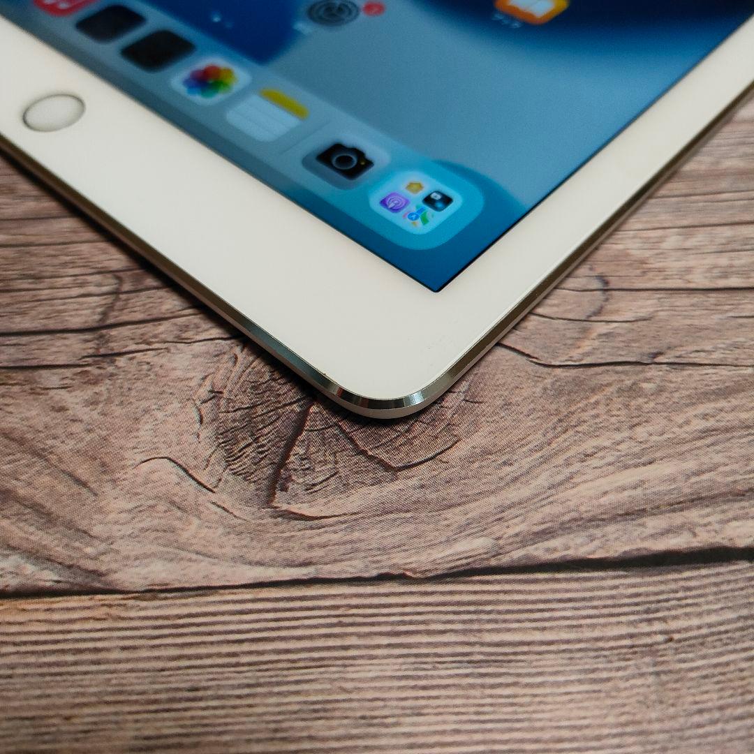 iPad Air2 第2世代 16GB シルバー セルラーモデル 美品