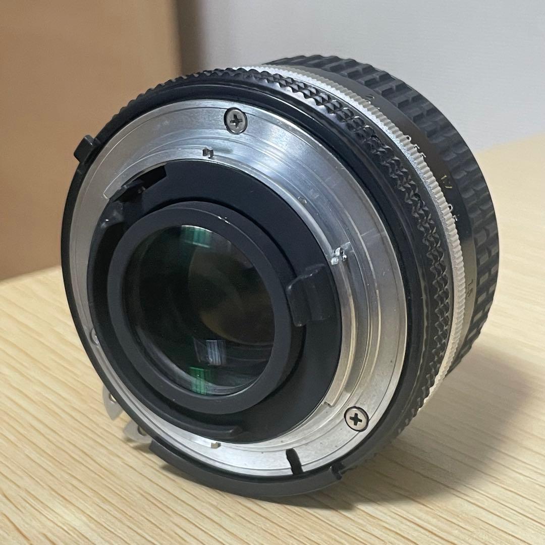Nikon ニコンai Nikkor 50mm f/1.8 レンズ