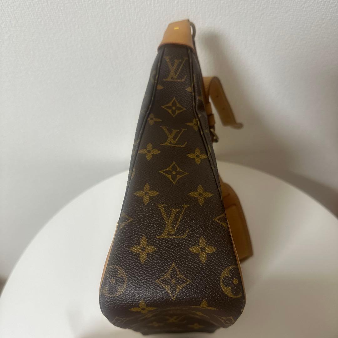 Louis Vuitton ショルダーバッグ ブラウン
