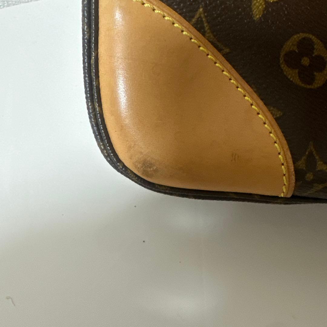 Louis Vuitton ショルダーバッグ ブラウン