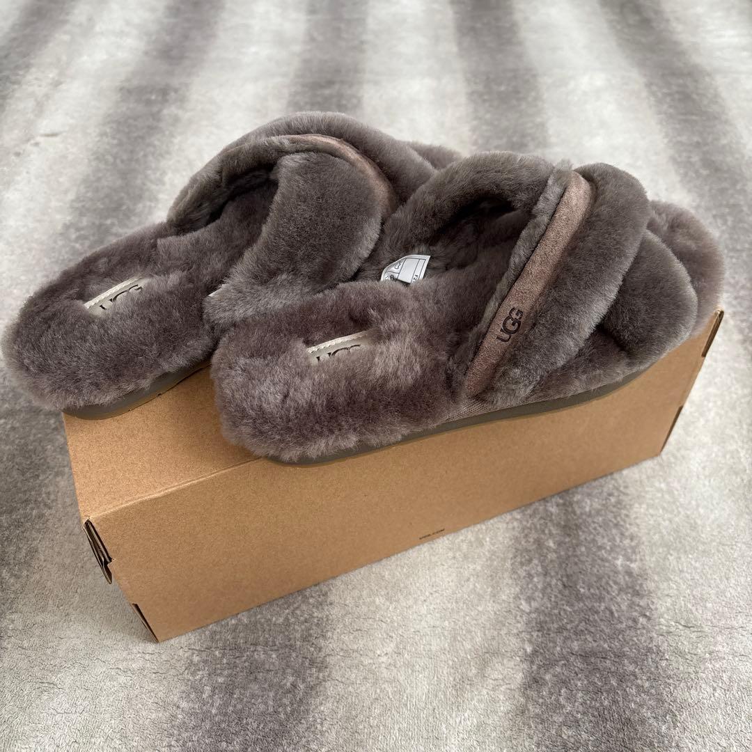 UGG スリッパ　サンダル　23センチ ABELA グレー
