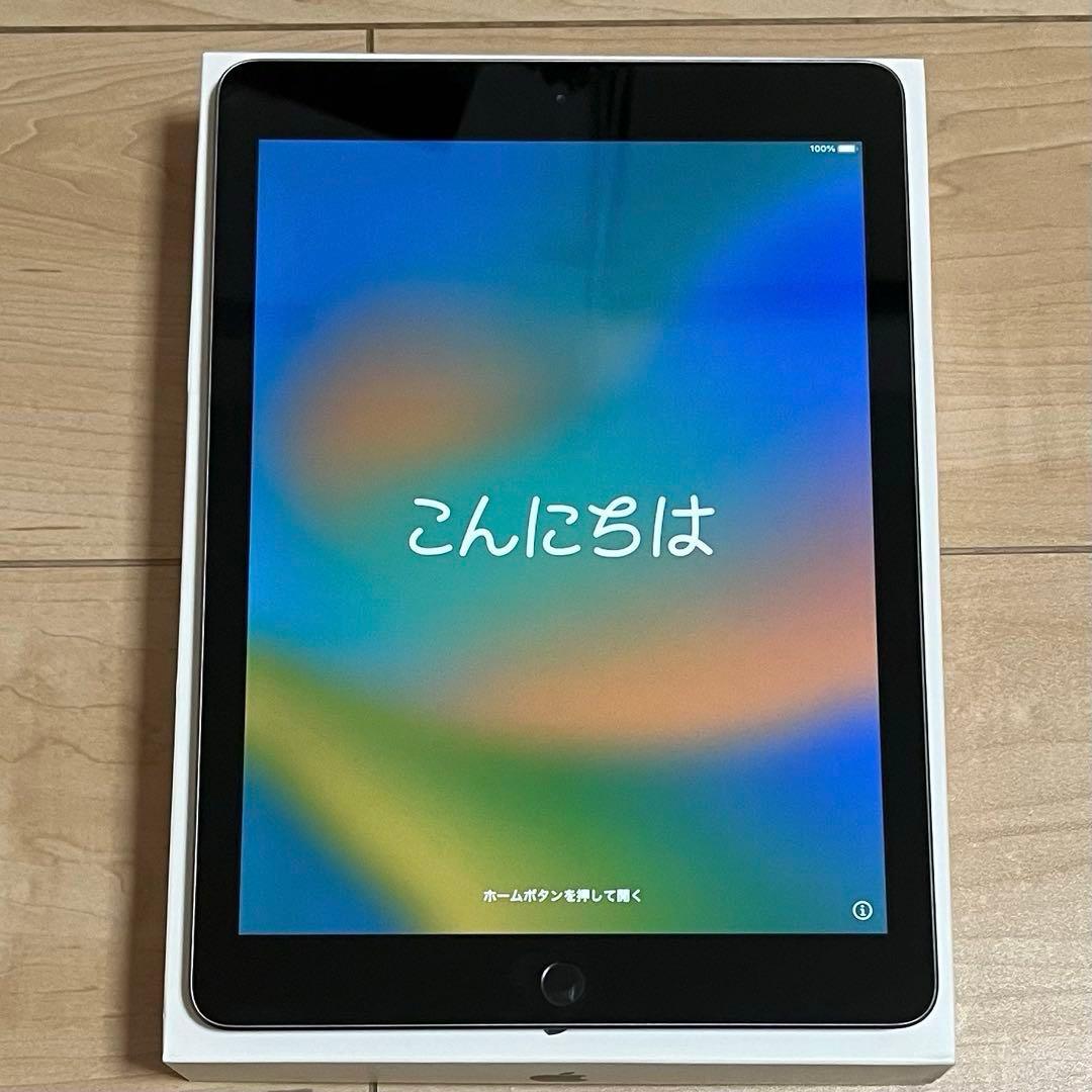 iPad 第5世代　Wi-Fi モデル　32GB シルバー