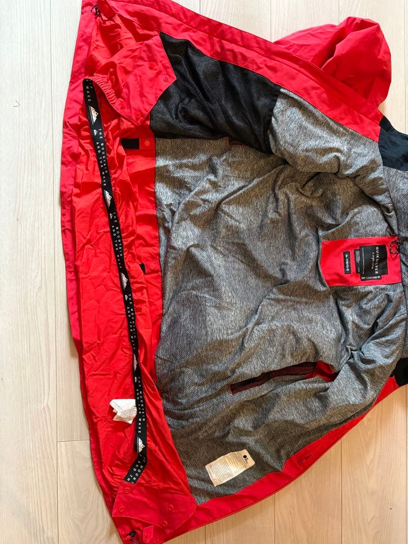 ゆっきー様限定　Quiksilver スノーボードジャケット L レッド